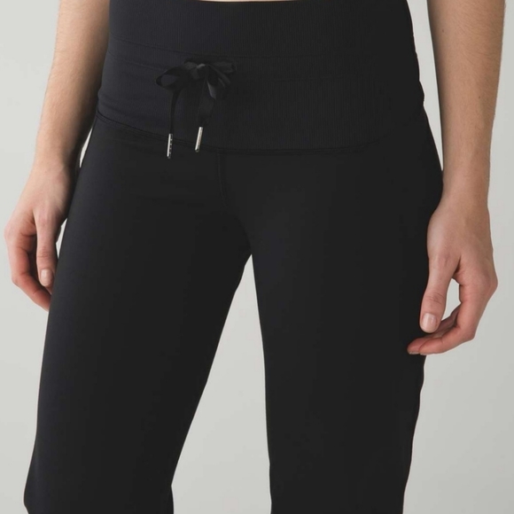 Lululemon Shake It Out Crop Leggings - Picture 10 of 16